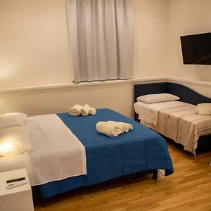 bnb-beauty-house-via-veneto.taorminaitalyhotels.com/